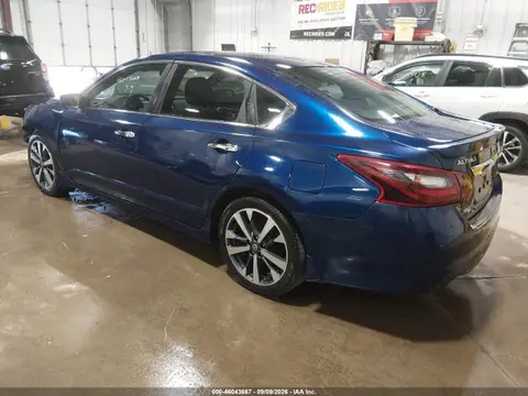2017 Nissan Altima 2.5 Sr VIN 1N4AL3AP2HC162012 фото 3