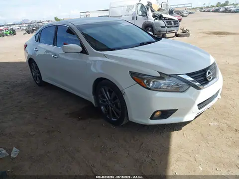 1N4AL3AP7JC220783 — 2018 Nissan Altima 2.5 SR, Левый бок (Left Side), фото до ремонта