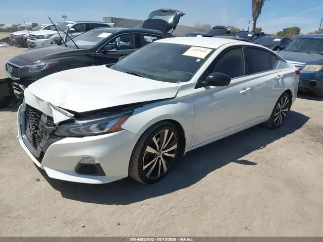 1N4BL4CV2KC170818 — 2019 Nissan Altima 2.5 SR, фото 2 с аукциона IAAI 14.10.2026, Передняя часть