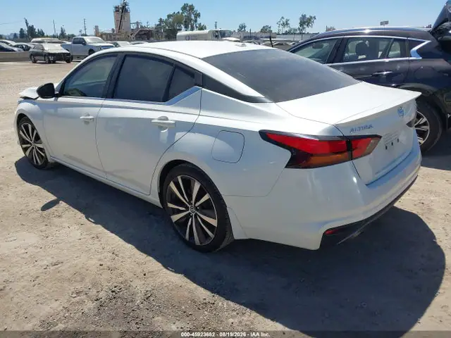 1N4BL4CV2KC170818 — 2019 Nissan Altima 2.5 SR, фото 3 с аукциона IAAI 14.10.2026, Передняя часть