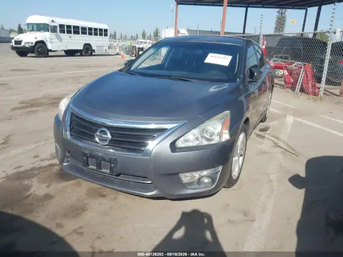 2015 Nissan Altima 2.5 Sv VIN 1N4AL3AP6FC171650 фото 2
