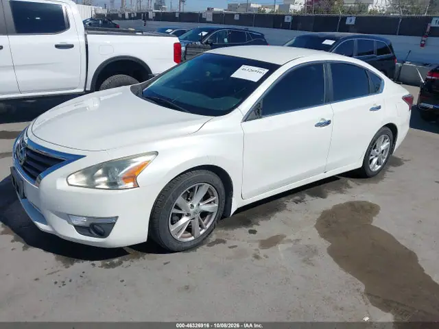 1N4AL3AP9FC228455 — 2015 Nissan Altima 2.5 SV, фото 2 с аукциона IAAI 14.10.2026, Естественный износ