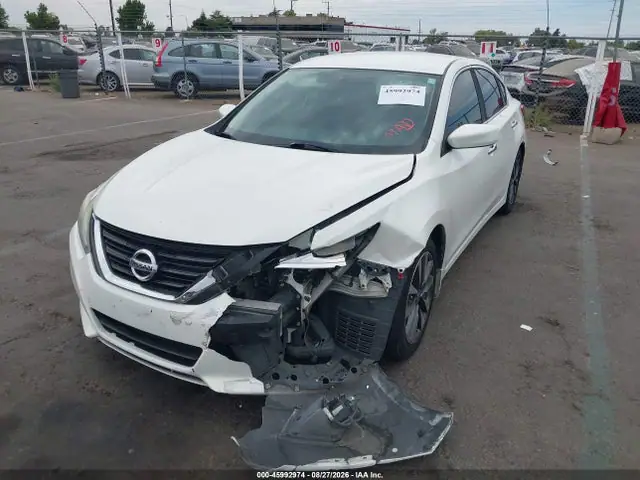 1N4AL3AP8HC296538 — 2017 Nissan Altima 2.5 SV, фото 2 с аукциона IAAI 30.09.2026, Передняя часть слева