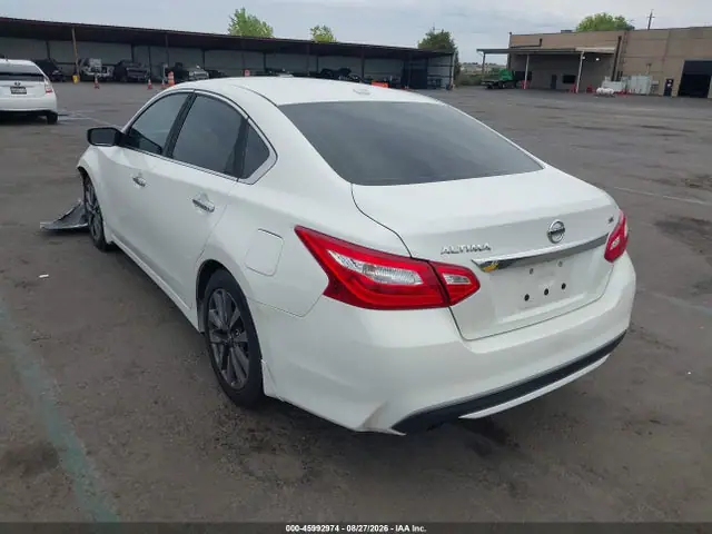 1N4AL3AP8HC296538 — 2017 Nissan Altima 2.5 SV, фото 3 с аукциона IAAI 30.09.2026, Передняя часть слева