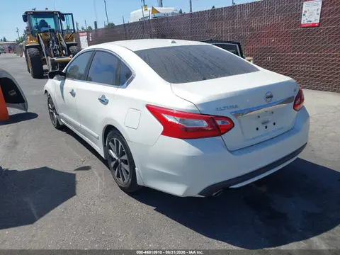 2017 Nissan Altima 2.5 Sv VIN 1N4AL3AP8HC208071 фото 3