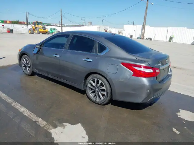 1N4AL3AP8HC178697 — 2017 Nissan Altima 2.5 SV, фото 3 с аукциона IAAI 30.09.2026, Естественный износ