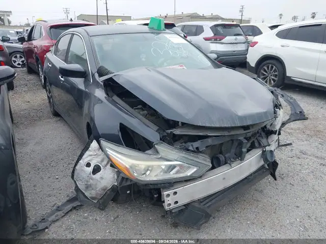 1N4AL3AP6JC109240 — 2018 Nissan Altima 2.5 SV, Передняя часть (Front End), фото до ремонта