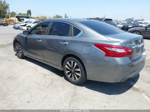2018 Nissan Altima 2.5 Sv VIN 1N4AL3AP1JC130139 фото 3