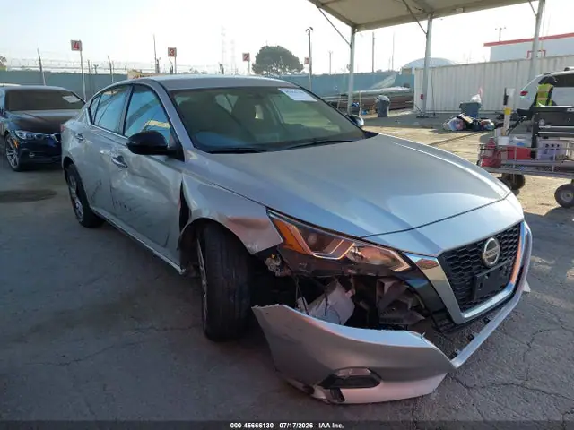 1N4BL4BV3LC246727 — 2020 Nissan Altima S FWD, Угон (Theft), фото до ремонта