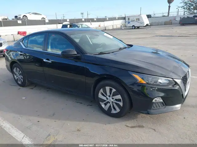 1N4BL4BV1NN307998 — 2022 Nissan Altima S FWD, Задняя часть (Rear), фото до ремонта