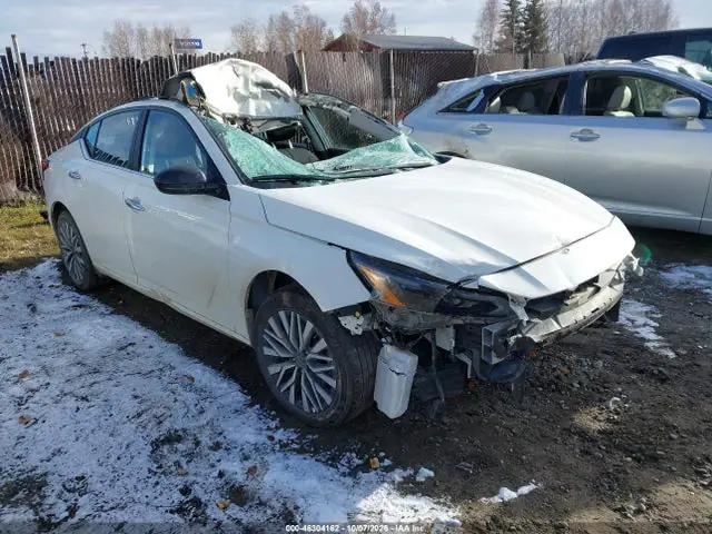 1N4BL4DW2SN370951 — 2025 Nissan Altima SV AWD, Передняя часть (Front End), фото до ремонта
