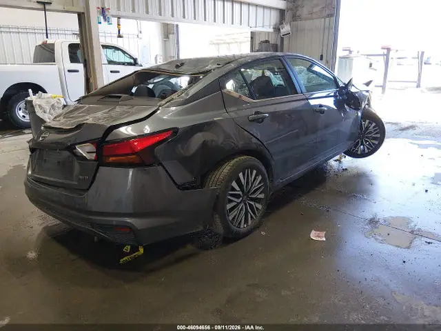 1N4BL4DW4TN331277 — 2026 Nissan Altima SV AWD, фото 4 с аукциона IAAI 14.10.2026, Опрокидывание