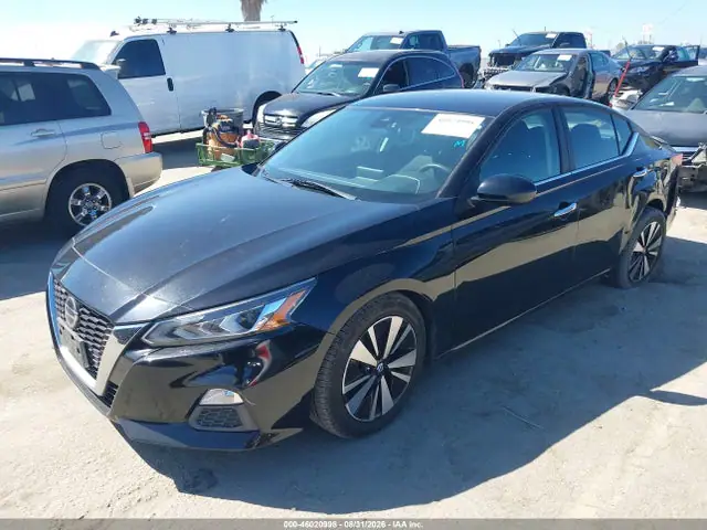 1N4BL4DV5MN378472 — 2021 Nissan Altima SV FWD, фото 2 с аукциона IAAI 14.10.2026, Задняя часть слева
