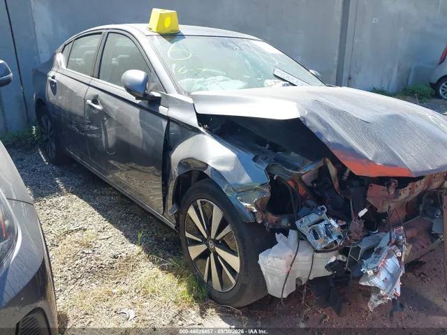 2022 Nissan Altima Sv Fwd VIN 1N4BL4DV8NN330367 фото 1