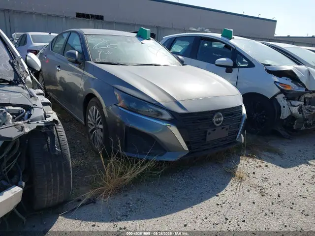 1N4BL4DV3PN317707 — 2023 Nissan Altima SV FWD, Задняя часть (Rear), фото до ремонта