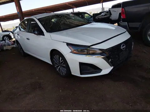 1N4BL4DV8SN364062 — 2025 Nissan Altima SV FWD, Опрокидывание (Rollover), фото до ремонта