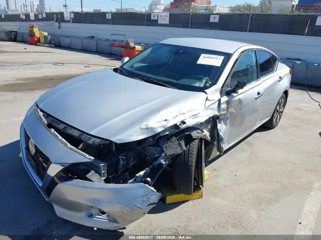 1N4BL4DW0MN351219 — 2021 Nissan Altima SV Intelligent AWD, фото 2 с аукциона IAAI 14.10.2026, Передняя часть слева