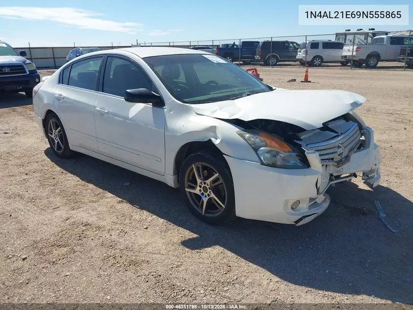 1N4AL21E69N555865 — 2009 Nissan Altima, фото 2 с аукциона IAAI, Передняя часть