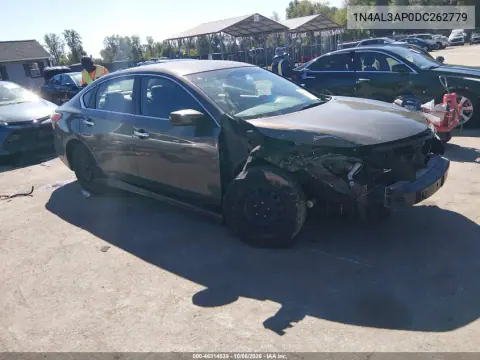 1N4AL3AP0DC262779 — 2013 Nissan Altima, Боковая часть, фото до ремонта