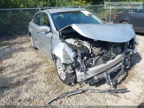 1N4AL3AP1DC228897 — 2013 Nissan Altima, Передняя часть, фото до ремонта