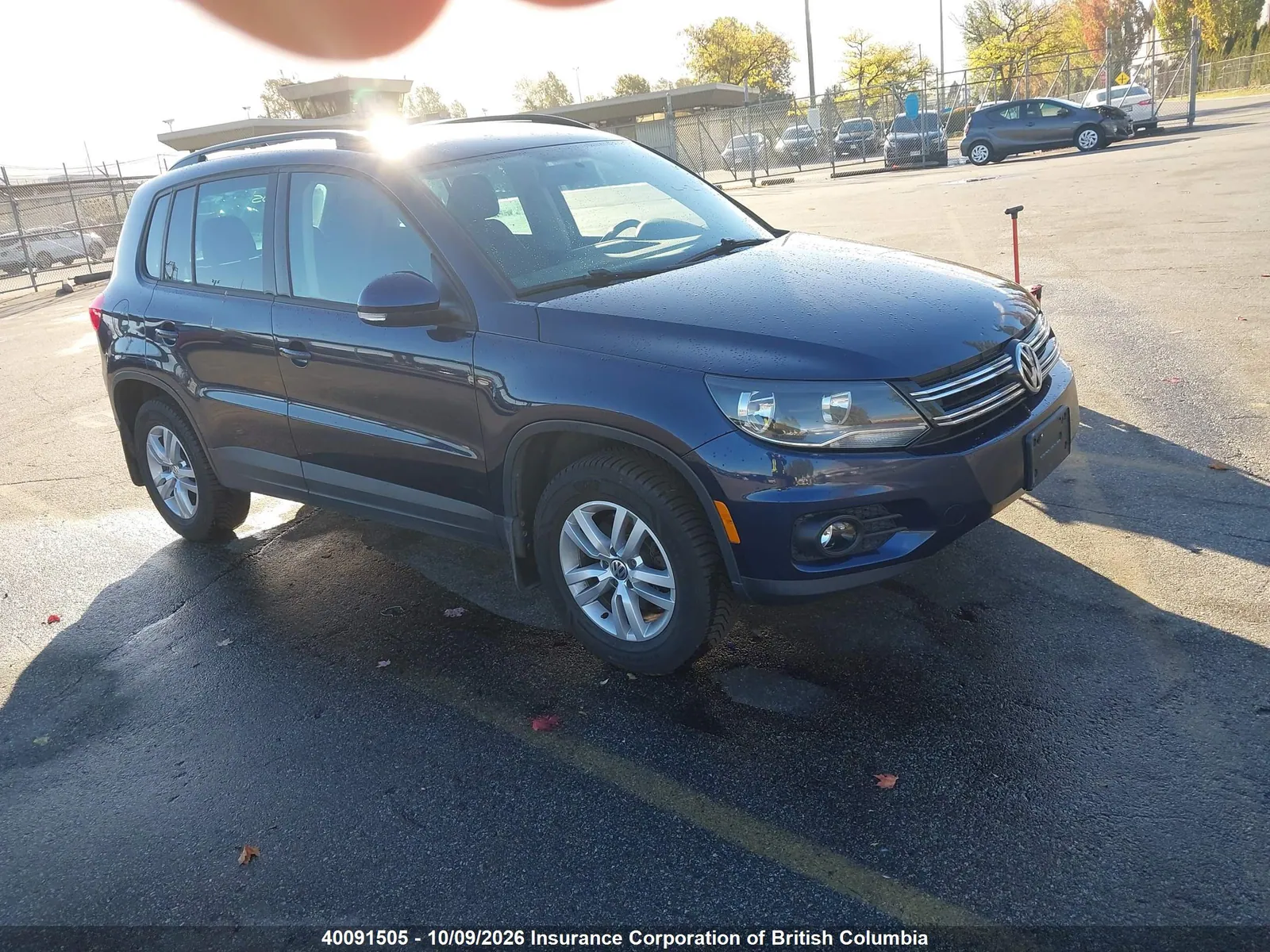 2015 Volkswagen Tiguan Comfortline/Highline/Special Edition/Trendline VIN WVGJV7AX7FW531076 фото 2