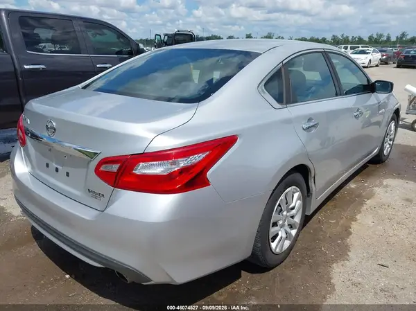 1N4AL3AP3GC156864 — 2016 Nissan Altima, фото 4 с аукциона IAAI 13.10.2026, Подтопление