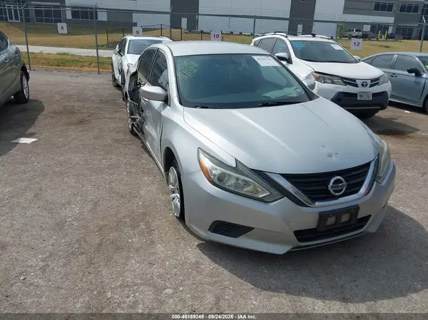 1N4AL3AP4GN357404 — 2016 Nissan Altima, Правый бок (Right Side), фото до ремонта