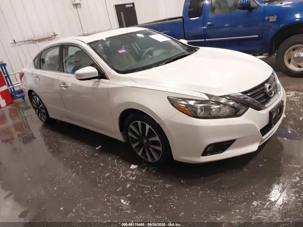 1N4AL3AP8GC224639 — 2016 Nissan Altima, Град (Hail), фото до ремонта