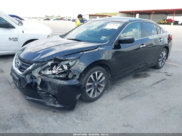 1N4AL3AP5GC147714 — 2016 Nissan Altima, фото 2 с аукциона IAAI, Передняя часть