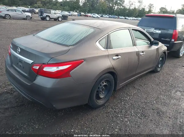 1N4AL3AP7GN305619 — 2016 Nissan Altima, фото 4 с аукциона IAAI 13.10.2026, Естественный износ