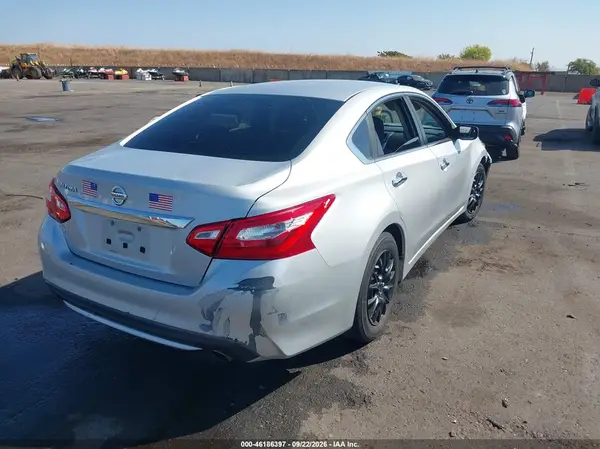 1N4AL3AP9GN376790 — 2016 Nissan Altima, фото 4 с аукциона IAAI 14.10.2026, Передняя часть