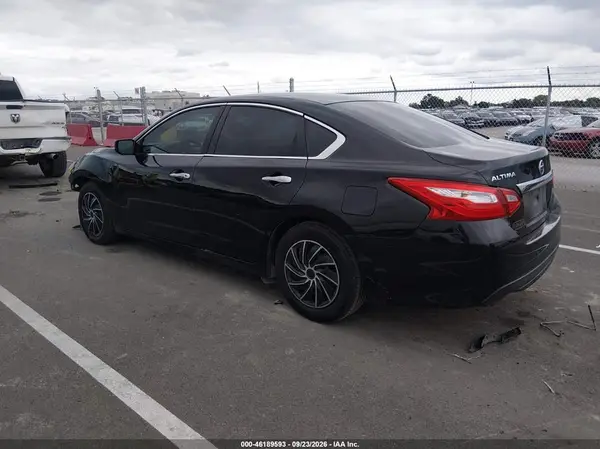 1N4AL3AP7GN369059 — 2016 Nissan Altima, фото 3 с аукциона IAAI, Передняя часть слева