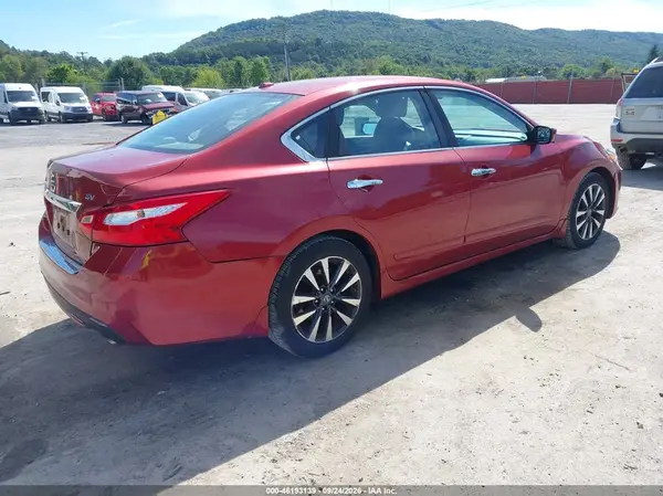 1N4AL3AP0GC193323 — 2016 Nissan Altima, фото 4 с аукциона IAAI 30.09.2026, Естественный износ