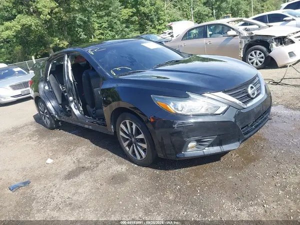 1N4AL3AP6GC116357 — 2016 Nissan Altima, Правый бок (Right Side), фото до ремонта