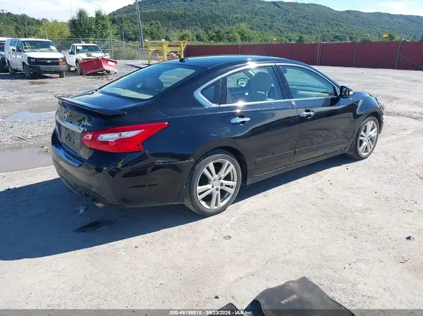 1N4BL3AP0GC163033 — 2016 Nissan Altima, фото 4 с аукциона IAAI 14.10.2026, Передняя часть