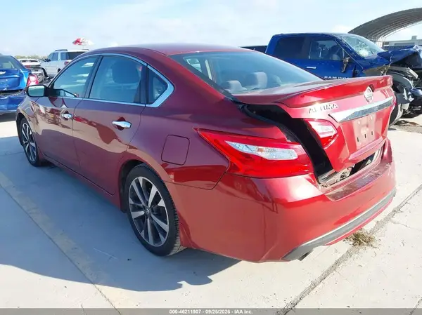 2016 NISSAN ALTIMA VIN 1N4AL3AP0GC290201 фото 3