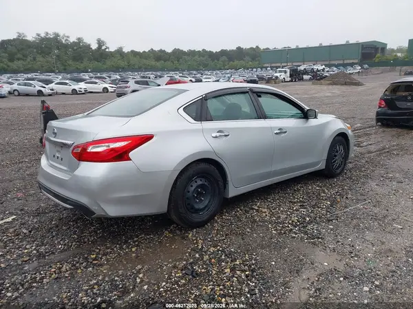 1N4AL3AP5GN354818 — 2016 Nissan Altima, фото 4 с аукциона IAAI, Задняя часть