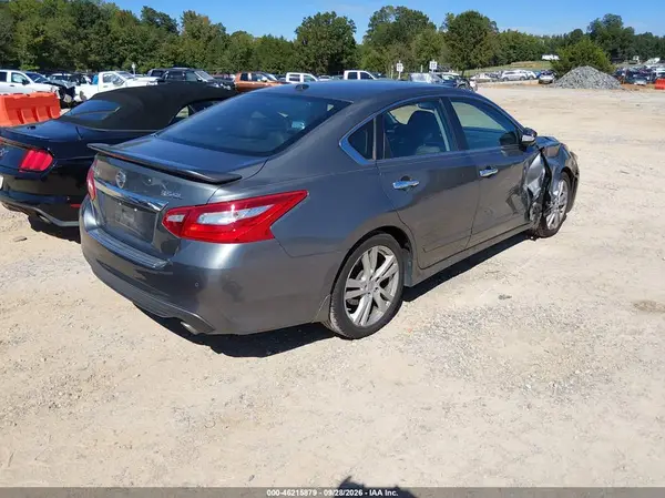 1N4BL3APXGC239342 — 2016 Nissan Altima, фото 4 с аукциона IAAI, Передняя часть
