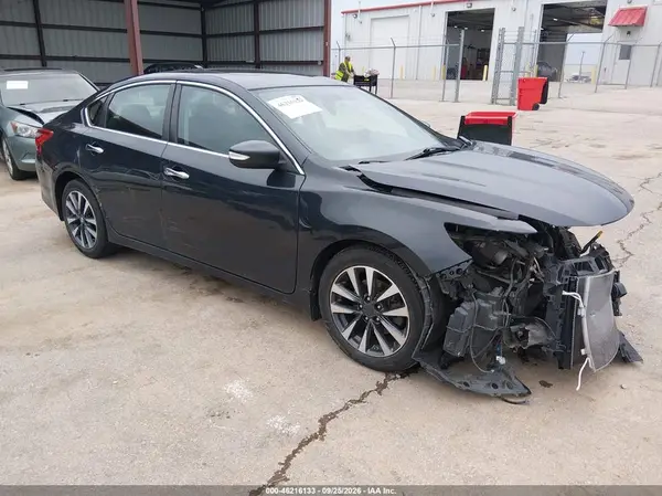 1N4AL3AP7GC168029 — 2016 Nissan Altima, Передняя часть (Front End), фото до ремонта