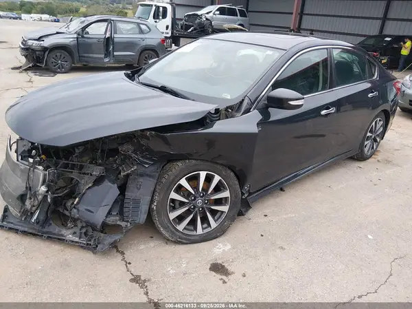 1N4AL3AP7GC168029 — 2016 Nissan Altima, фото 2 с аукциона IAAI, Передняя часть
