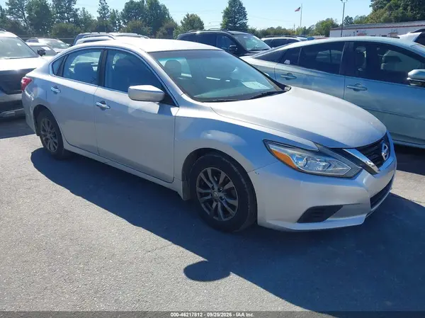 1N4AL3AP5GC239440 — 2016 Nissan Altima, Естественный износ (Normal Wear & Tear), фото до ремонта