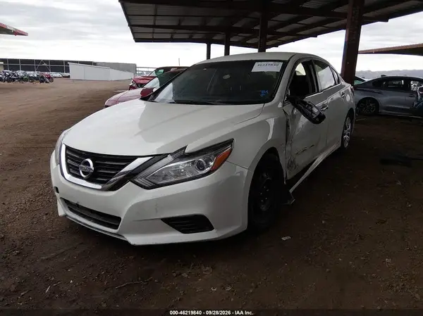 1N4AL3AP8GC259892 — 2016 Nissan Altima, фото 2 с аукциона IAAI, Левый бок