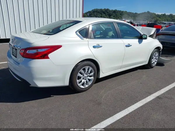 1N4AL3APXGC252376 — 2016 Nissan Altima, фото 4 с аукциона IAAI, Передняя часть