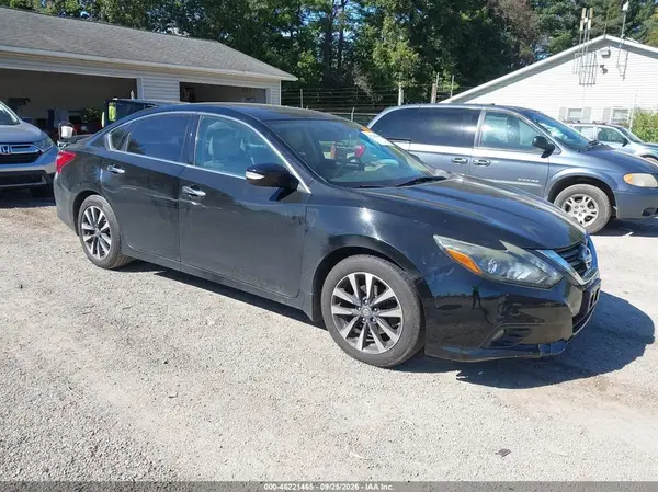1N4AL3AP8GC174292 — 2016 Nissan Altima, Передняя часть слева (Left Front), фото до ремонта