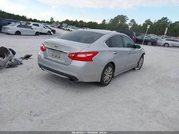 1N4AL3AP4GN388720 — 2016 Nissan Altima, фото 4 с аукциона IAAI, Передняя часть