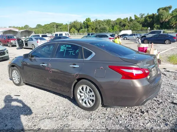1N4AL3AP2GN336387 — 2016 Nissan Altima, фото 3 с аукциона IAAI, Передняя часть