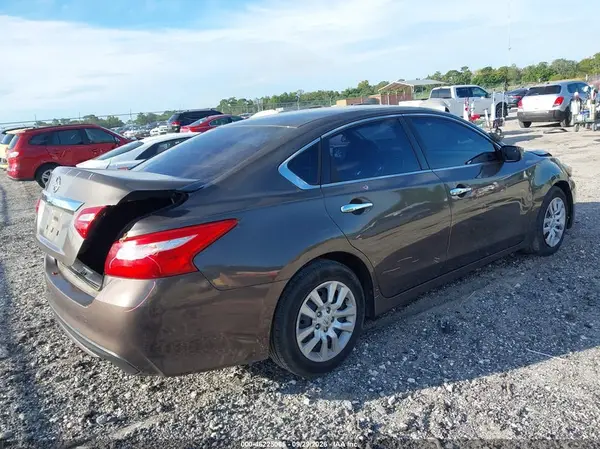 1N4AL3AP2GN336387 — 2016 Nissan Altima, фото 4 с аукциона IAAI, Передняя часть