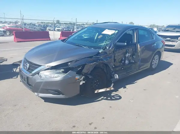 1N4AL3APXGC139785 — 2016 Nissan Altima, фото 2 с аукциона IAAI, Левый бок