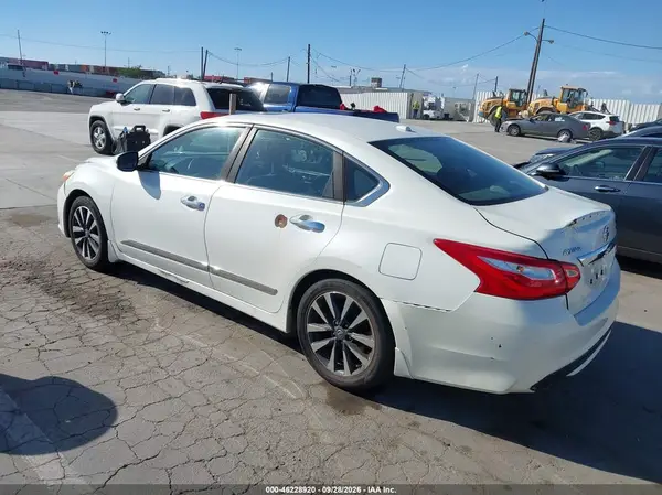 1N4AL3AP3GC114243 — 2016 Nissan Altima, фото 3 с аукциона IAAI, Задняя часть
