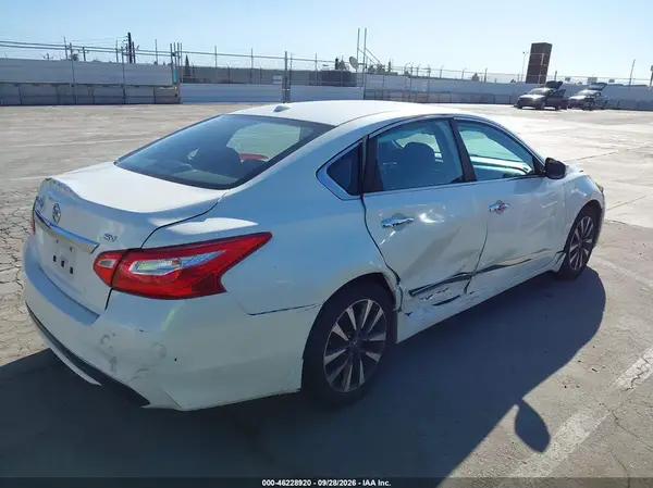 1N4AL3AP3GC114243 — 2016 Nissan Altima, фото 4 с аукциона IAAI, Задняя часть